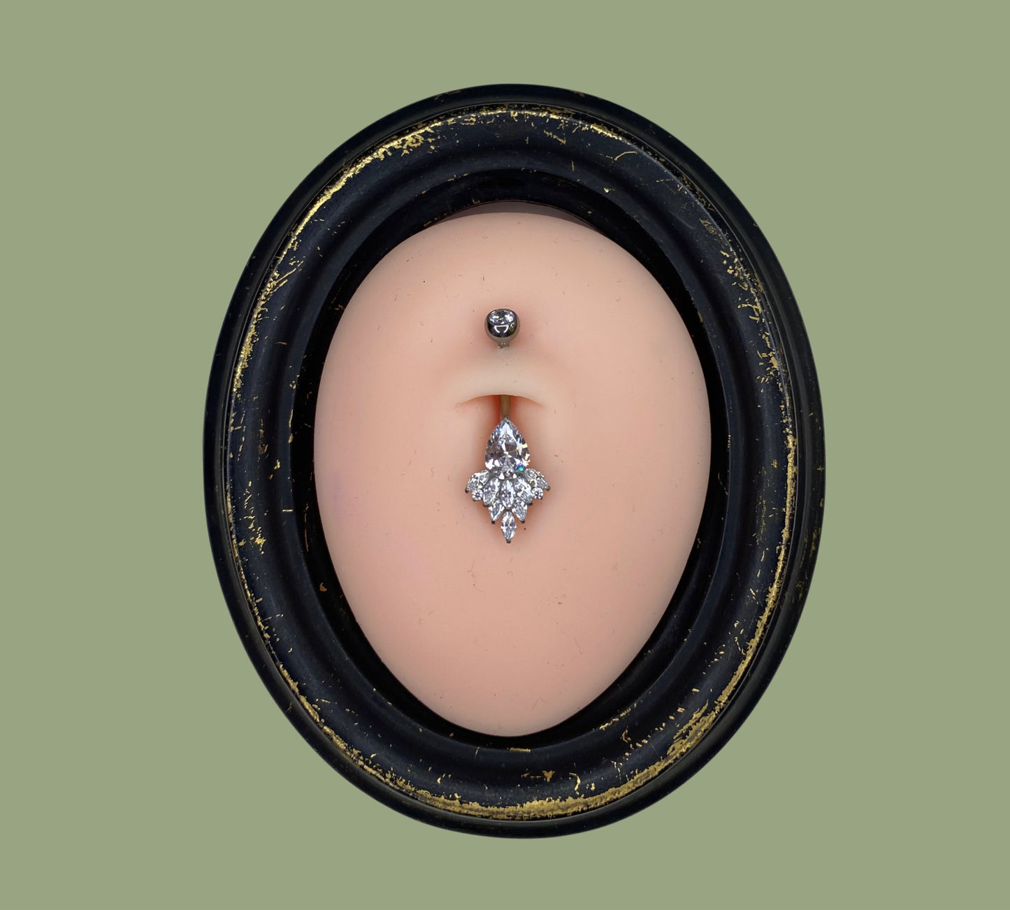 PETALIA NAVEL