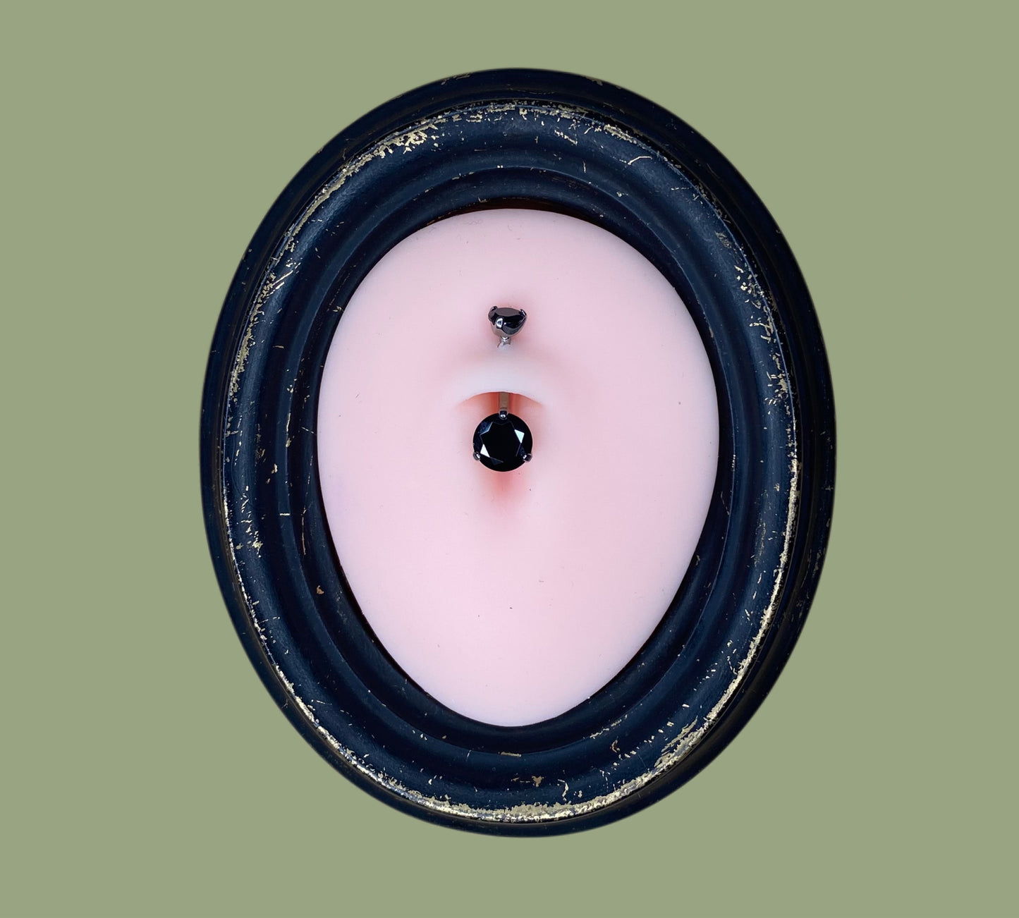 NAVEL GOTH